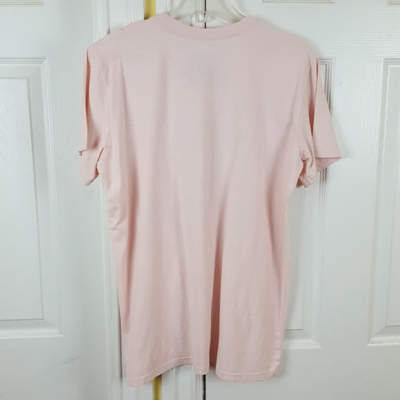 Everybody is Free to Love Graphic Tee Shirt Top - Picture 5 of 7